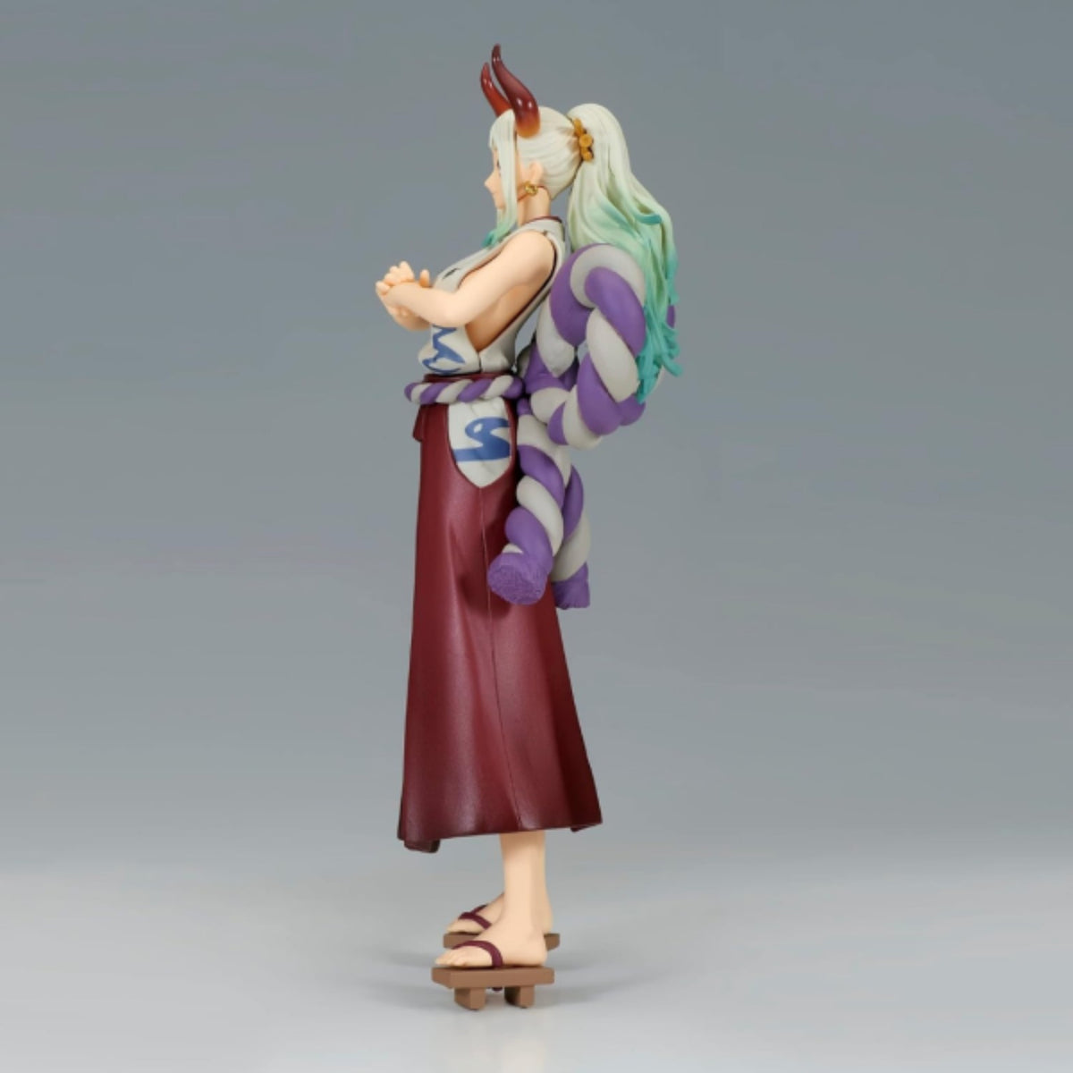 Yamato DXF The Grandline Series Vol. 4 B Seitenansicht